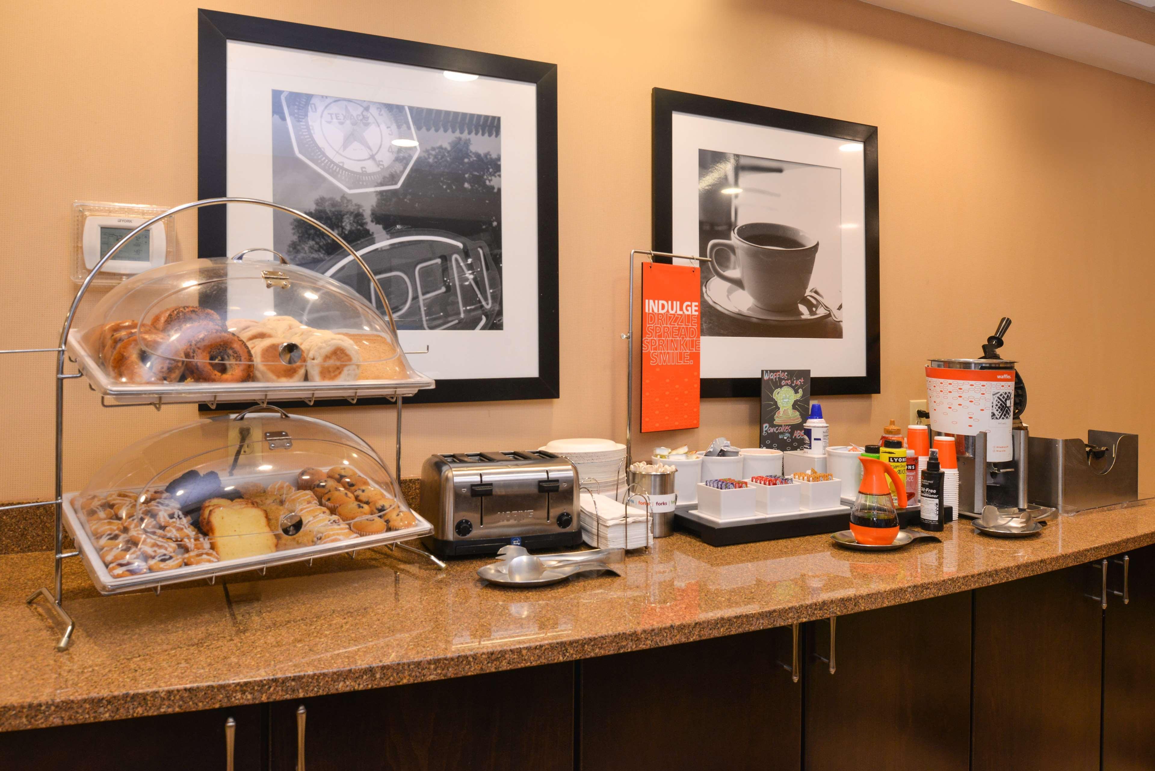 Hampton Inn Milford Εξωτερικό φωτογραφία