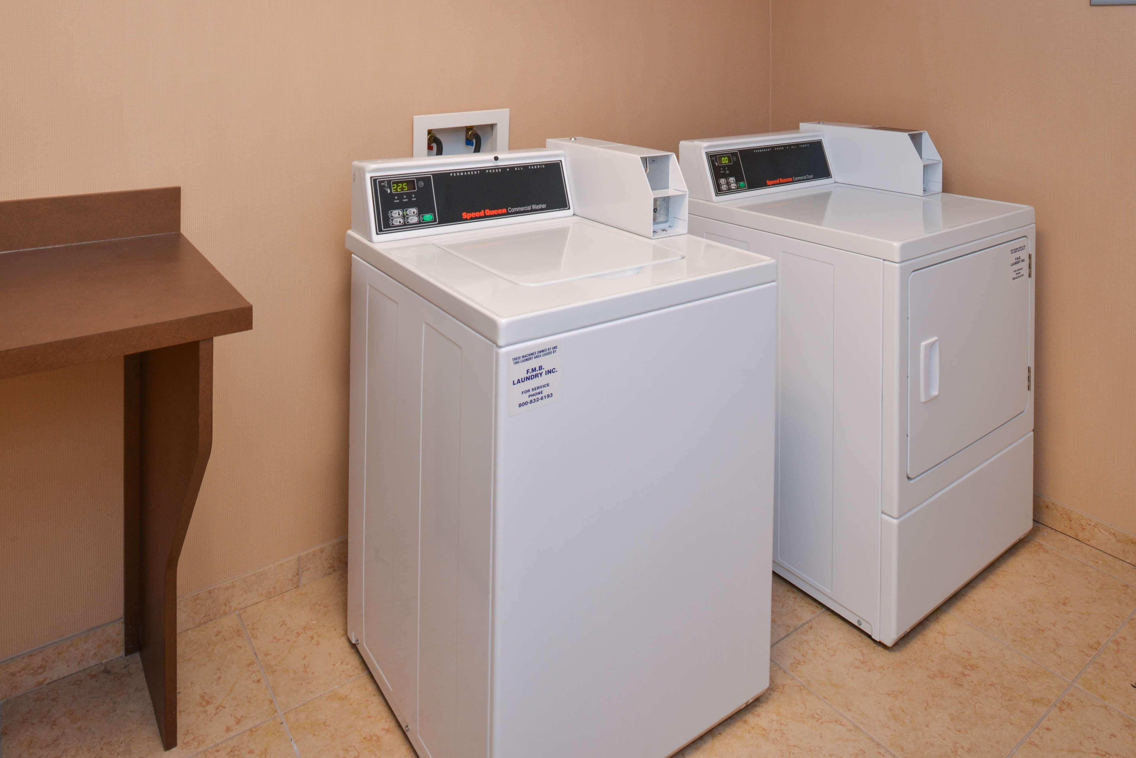 Hampton Inn Milford Εξωτερικό φωτογραφία