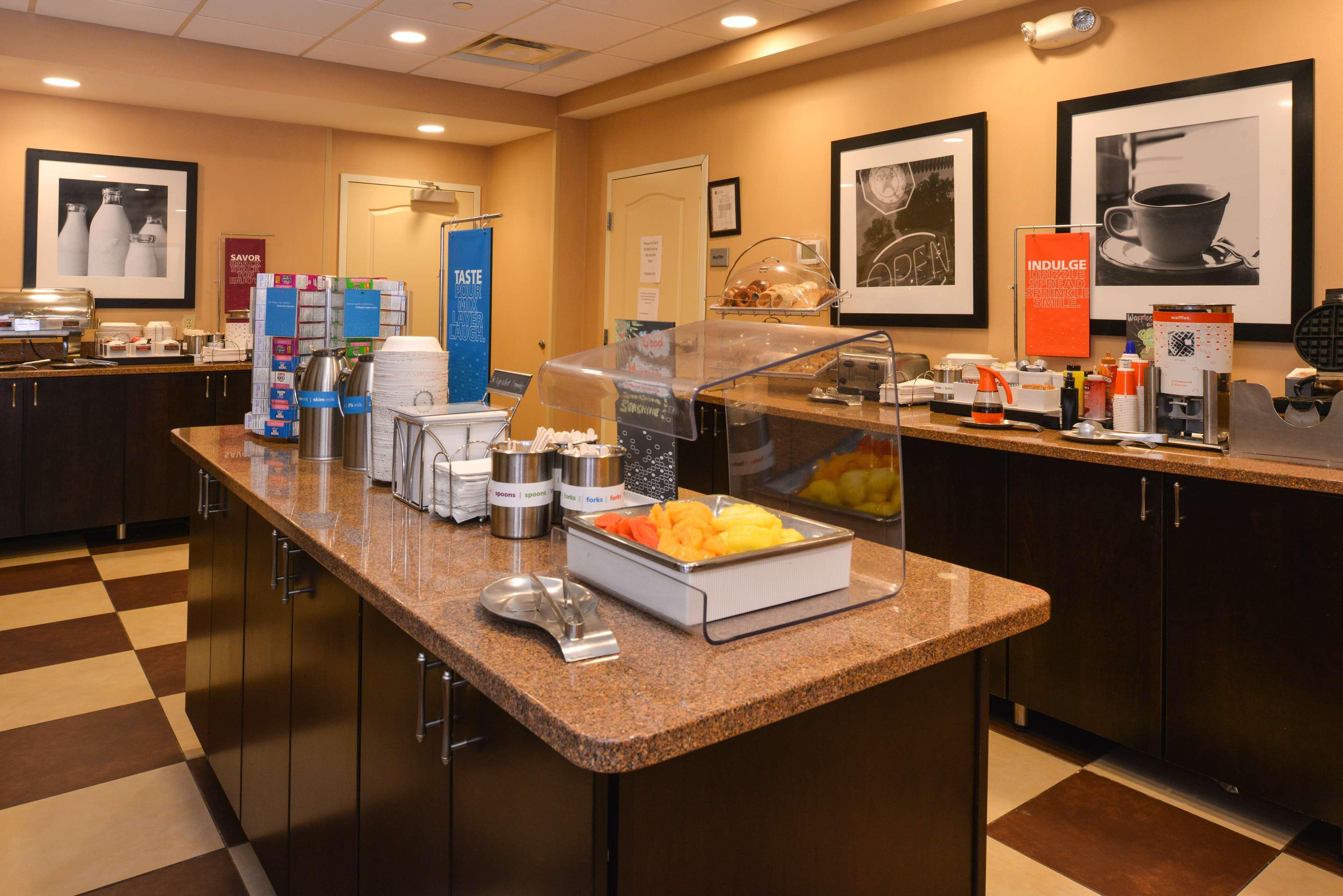Hampton Inn Milford Εξωτερικό φωτογραφία