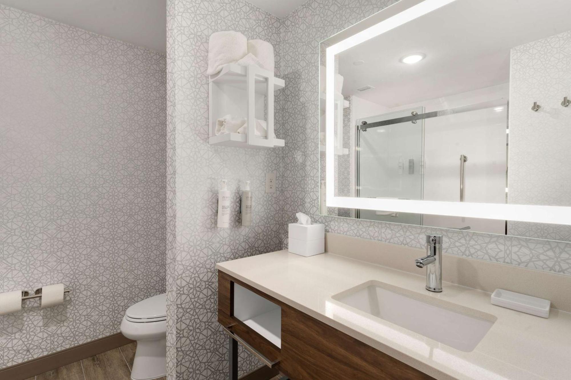 Hampton Inn Milford Εξωτερικό φωτογραφία